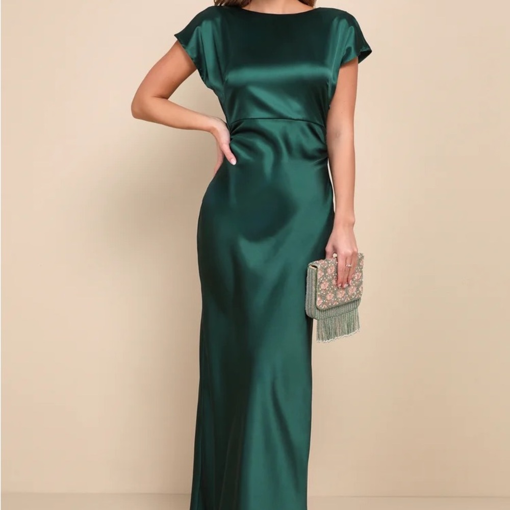 Lulu’s Captivating Presence Satin Cowl Back Maxi Dress in Forest Green